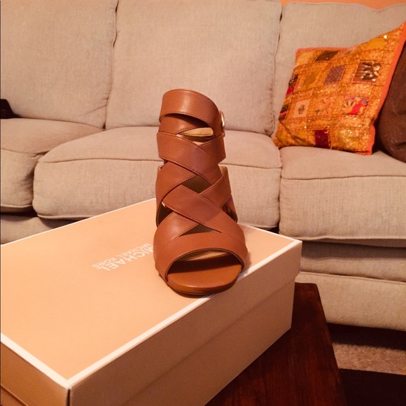 Michael kork shoes - Picture 6 of 8